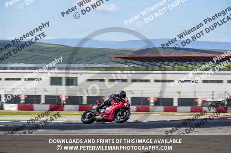 Circuito de Navarra;Spain;event digital images;motorbikes;no limits;peter wileman photography;trackday;trackday digital images